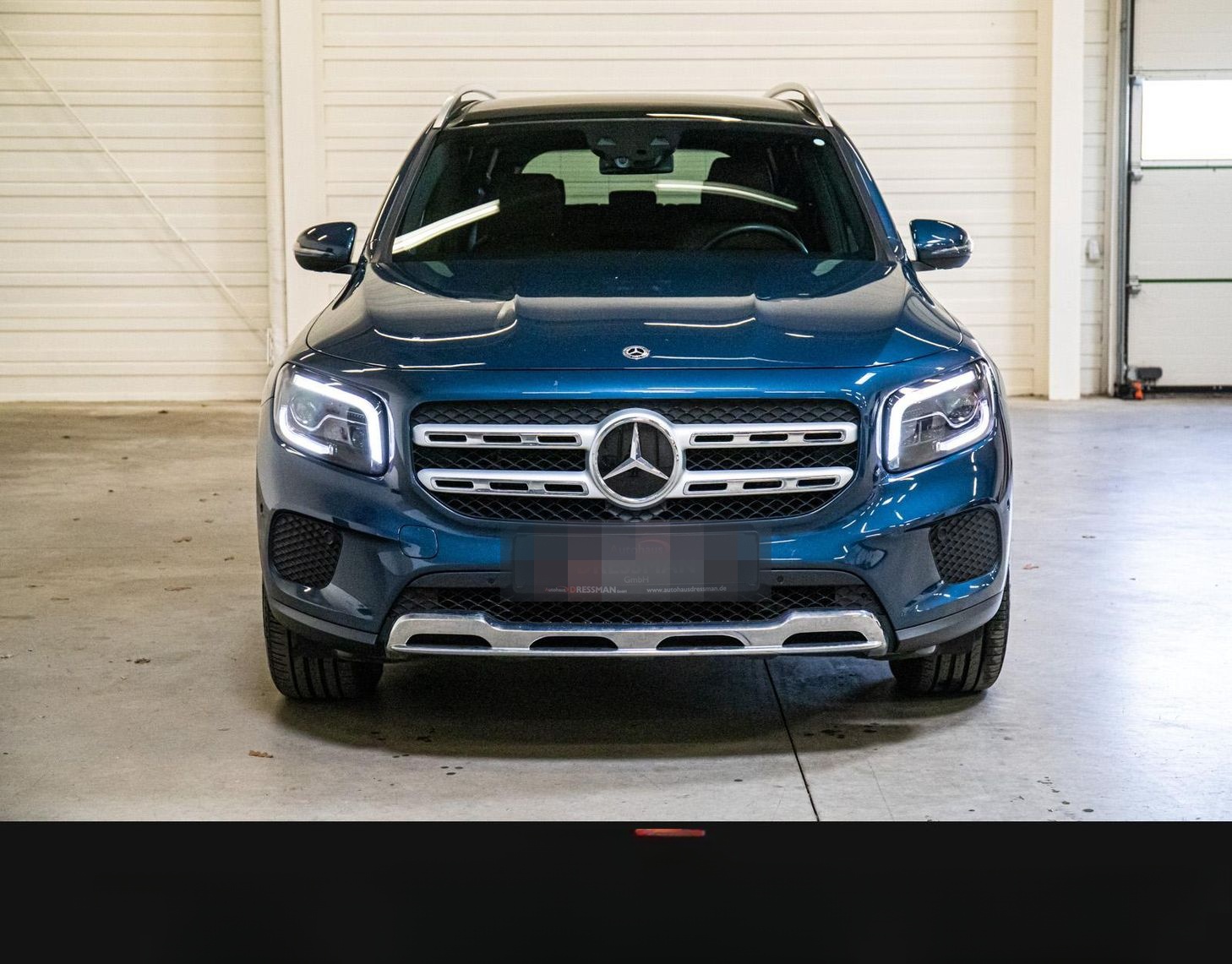 Mercedes-Benz GLB 250 MULTI LED PANO AHK NAV BURMESTER LEDER foto 2