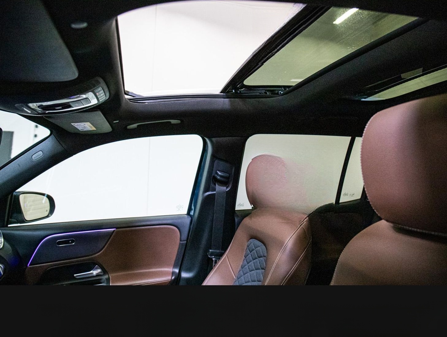 Mercedes-Benz GLB 250 MULTI LED PANO AHK NAV BURMESTER LEDER foto 11