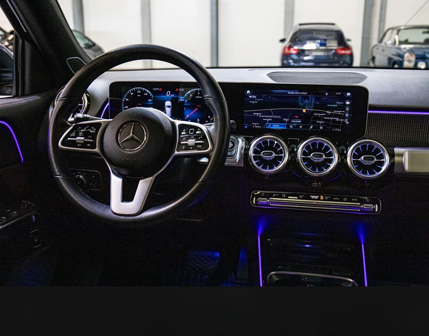 Mercedes-Benz GLB 250 MULTI LED PANO AHK NAV BURMESTER LEDER foto 15