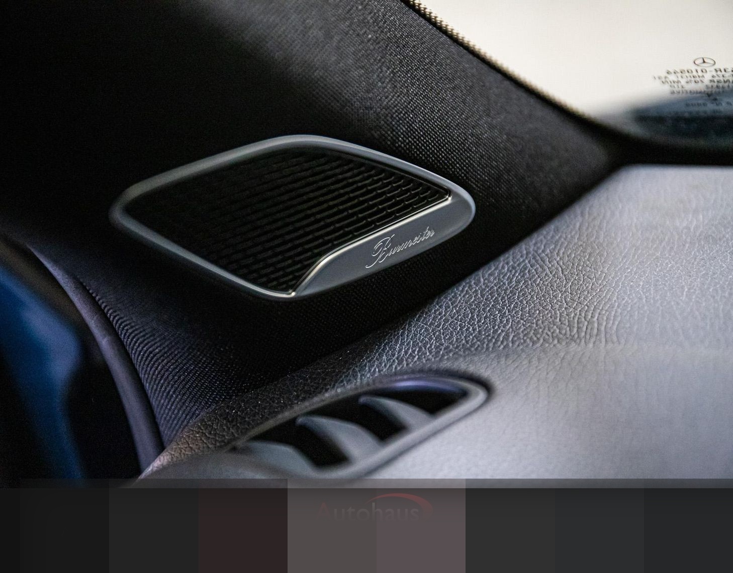 Mercedes-Benz GLB 250 MULTI LED PANO AHK NAV BURMESTER LEDER foto 18