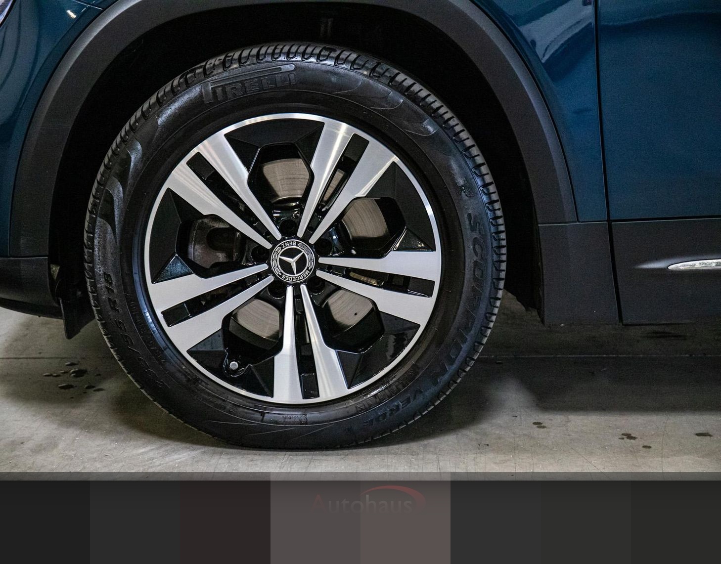 Mercedes-Benz GLB 250 MULTI LED PANO AHK NAV BURMESTER LEDER foto 8