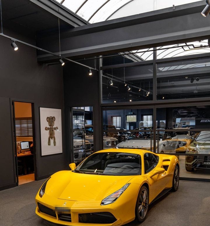 Ferrari 488 GTB 3.9 HELE Coupé Neu Zustand . foto 23