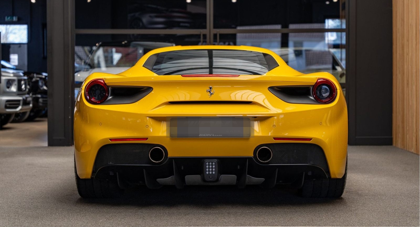 Ferrari 488 GTB 3.9 HELE Coupé Neu Zustand . foto 4