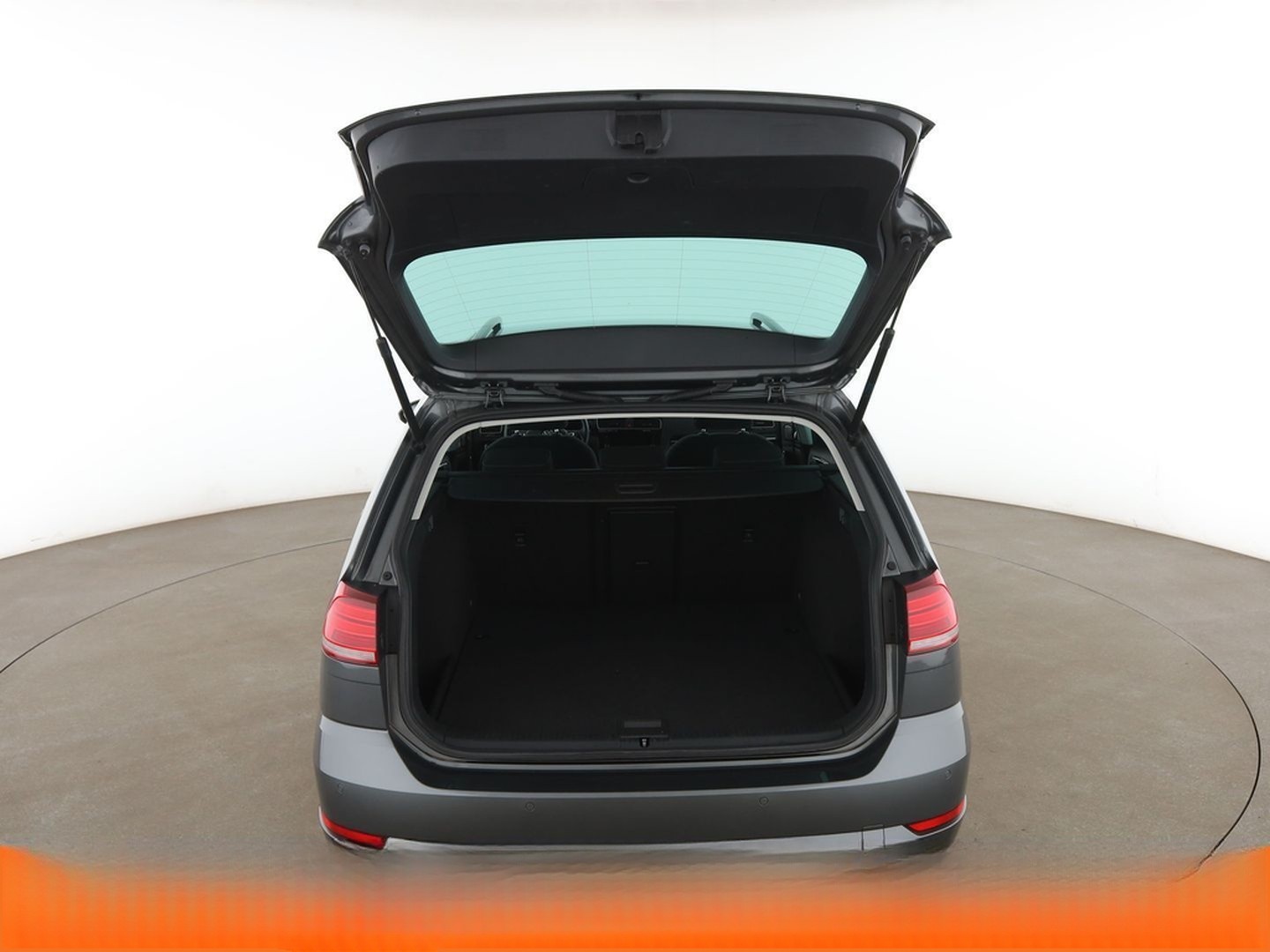 Volkswagen Golf VII 1.5 TSI ACT Highline BM Aut.*NAVI*LED* foto 17
