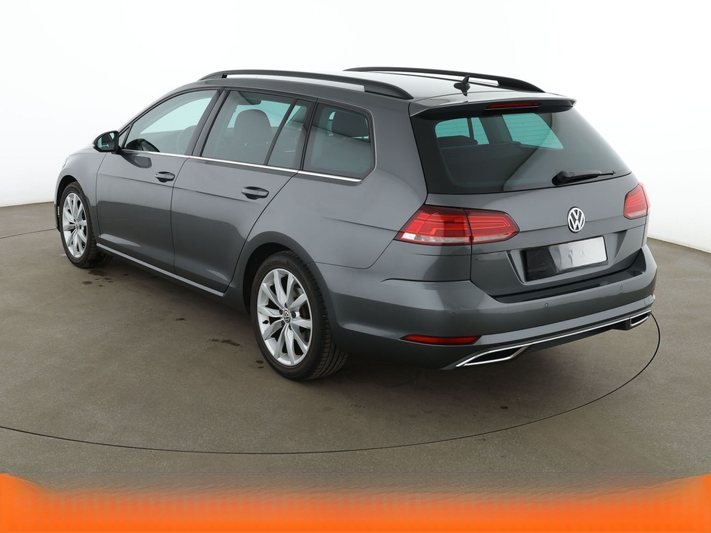 Volkswagen Golf VII 1.5 TSI ACT Highline BM Aut.*NAVI*LED* foto 4