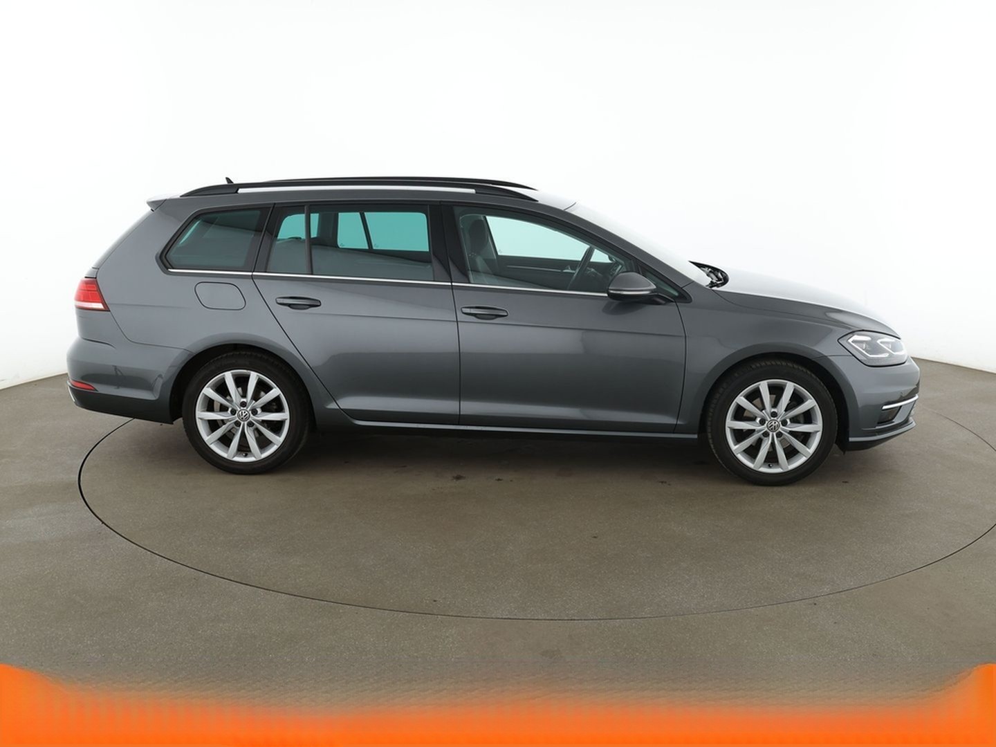 Volkswagen Golf VII 1.5 TSI ACT Highline BM Aut.*NAVI*LED* foto 7