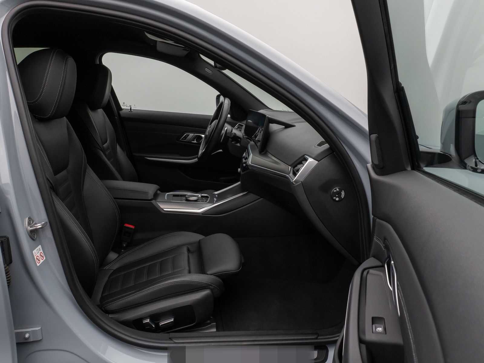 BMW 320d MSport Kamera DAB HiFi Komfort Leder 19Zoll foto 24