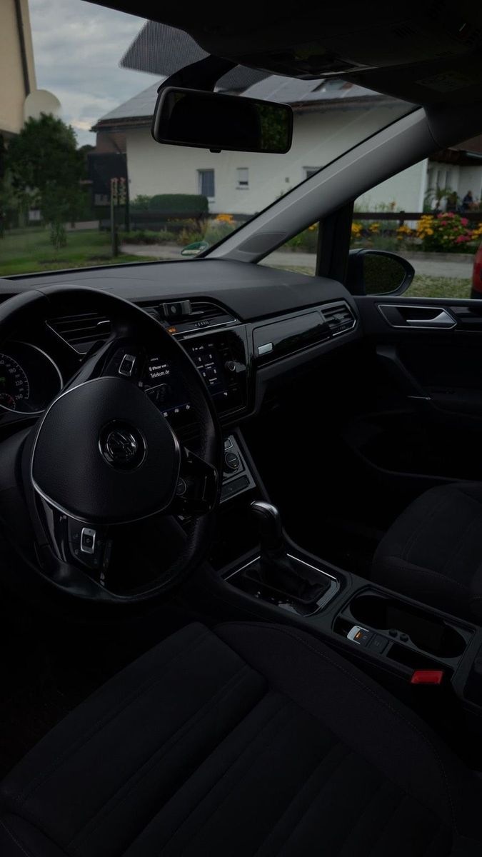 Volkswagen VW Touran 2.0TDI foto 7