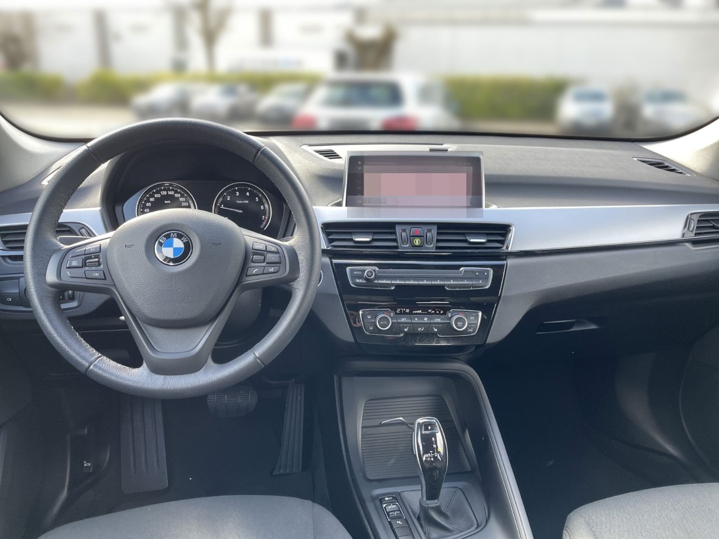 BMW X1 sDrive 18i Advantage NaviP PDC v+h Sitzh. foto 7