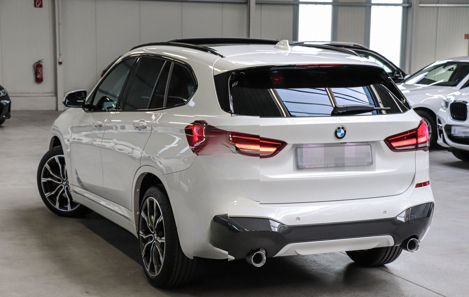 BMW X1 sDrive 20d///M SPORT/KAMERA/PANORAMA/LED/DAB/ foto 9