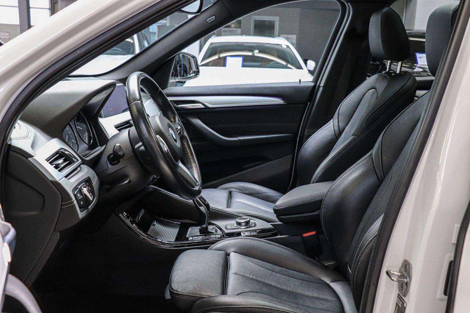 BMW X1 sDrive 20d///M SPORT/KAMERA/PANORAMA/LED/DAB/ foto 10