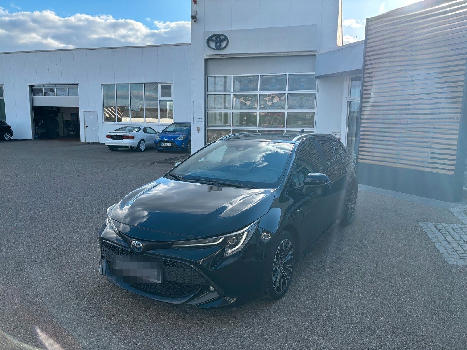Toyota Corolla 2,0 Hybrid Team Deutsch Touring Sports foto 15