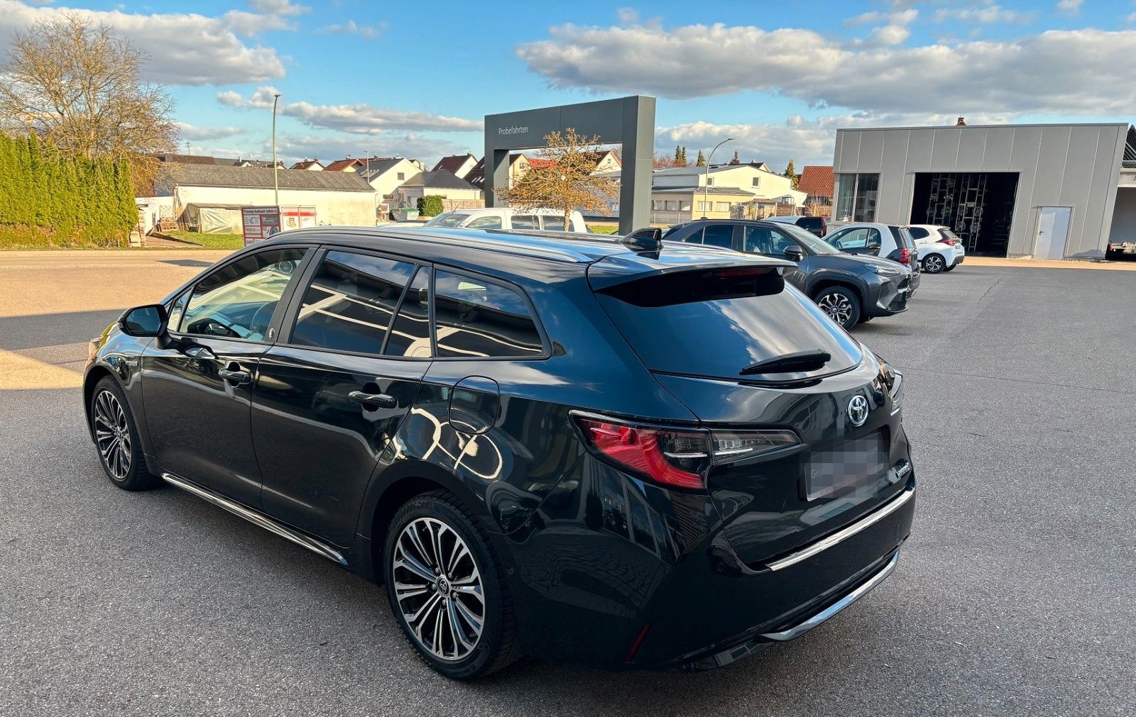 Toyota Corolla 2,0 Hybrid Team Deutsch Touring Sports foto 5