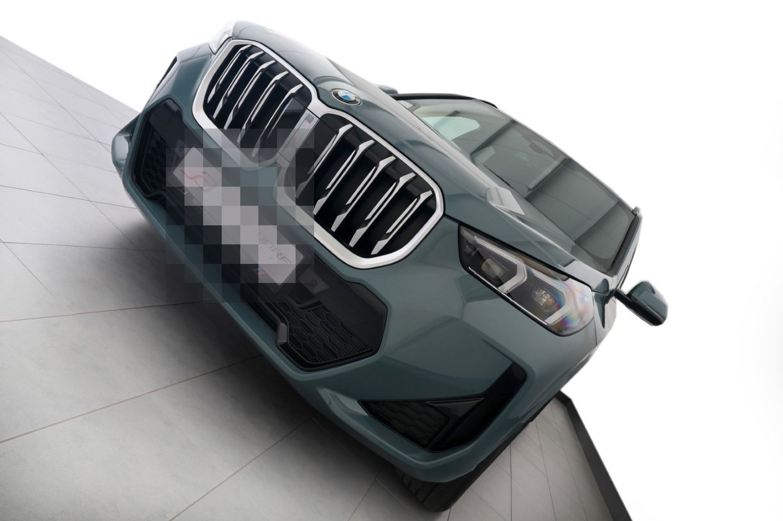 BMW X1 xDrive23d M Sport PANO ACC RFK AHK 18" 8-fach foto 2