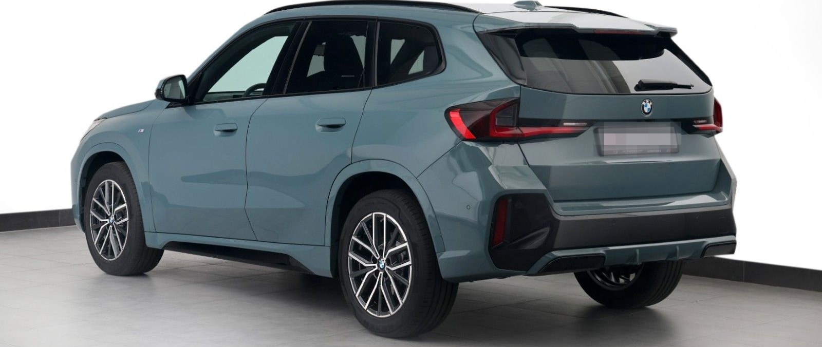 BMW X1 xDrive23d M Sport PANO ACC RFK AHK 18" 8-fach foto 3