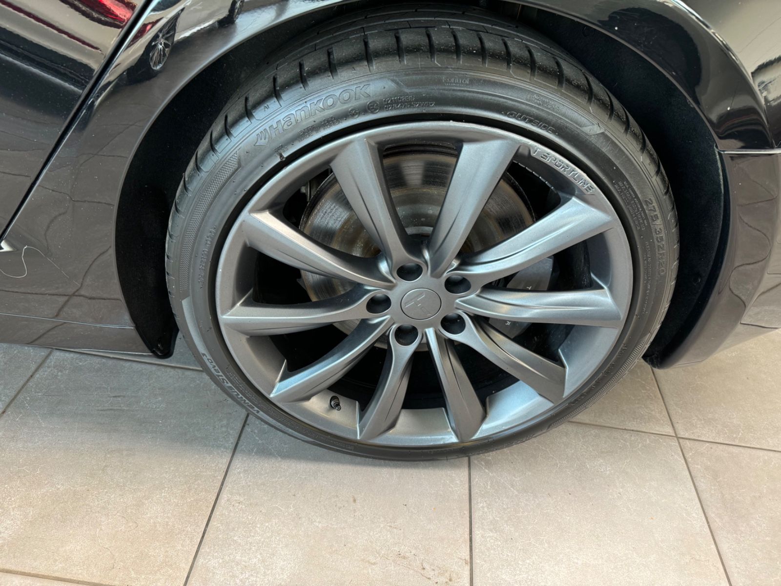 Tesla Model S /Panodach/20Zoll/Vollleder-Sportsitze foto 9