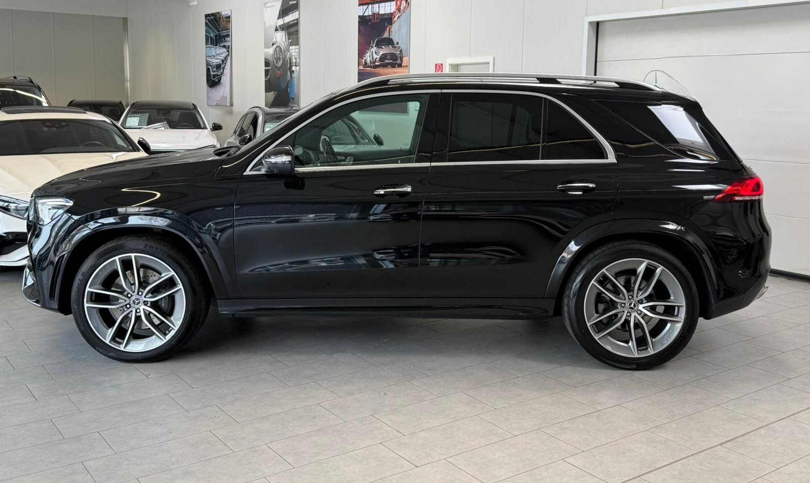 Mercedes-Benz GLE 400 d 4M AMG AIRMATIC+AHK+FAP+PANO+MBEAM+7SI foto 3
