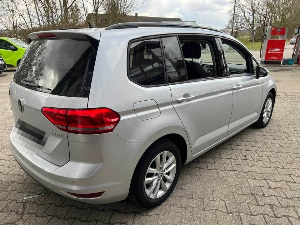 Volkswagen Touran 2.0 TDI DSG Comfortline - 7-Sitzer foto 5