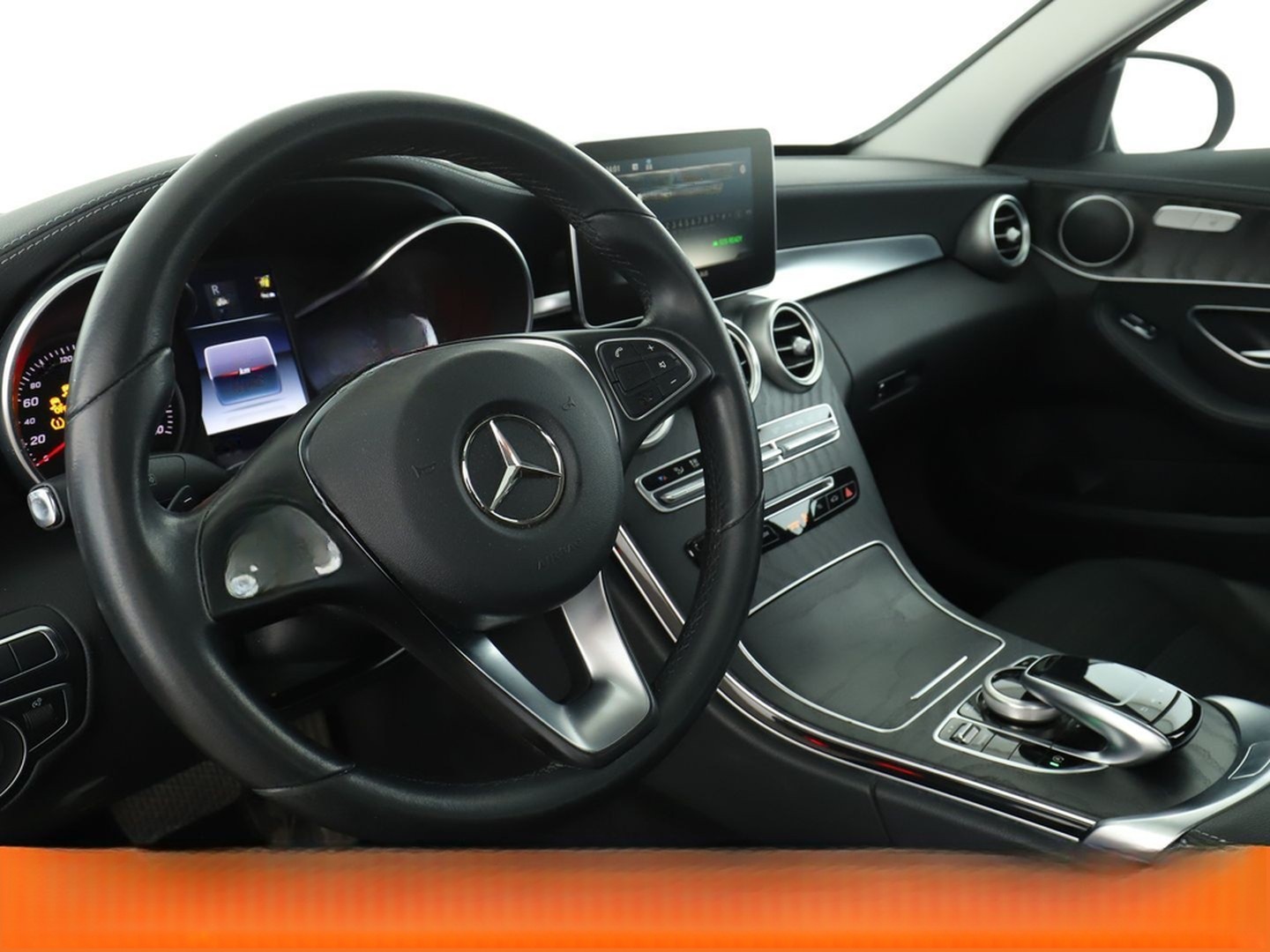 Mercedes-Benz C 200 4Matic AMG Line Aut.*NAVI*LED*TEMPO*CAM* foto 11