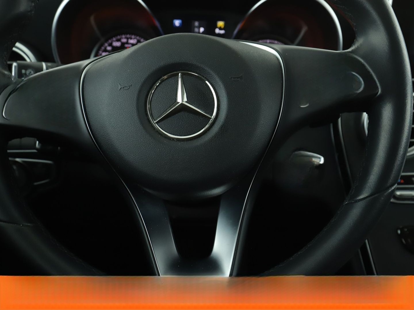 Mercedes-Benz C 200 4Matic AMG Line Aut.*NAVI*LED*TEMPO*CAM* foto 19