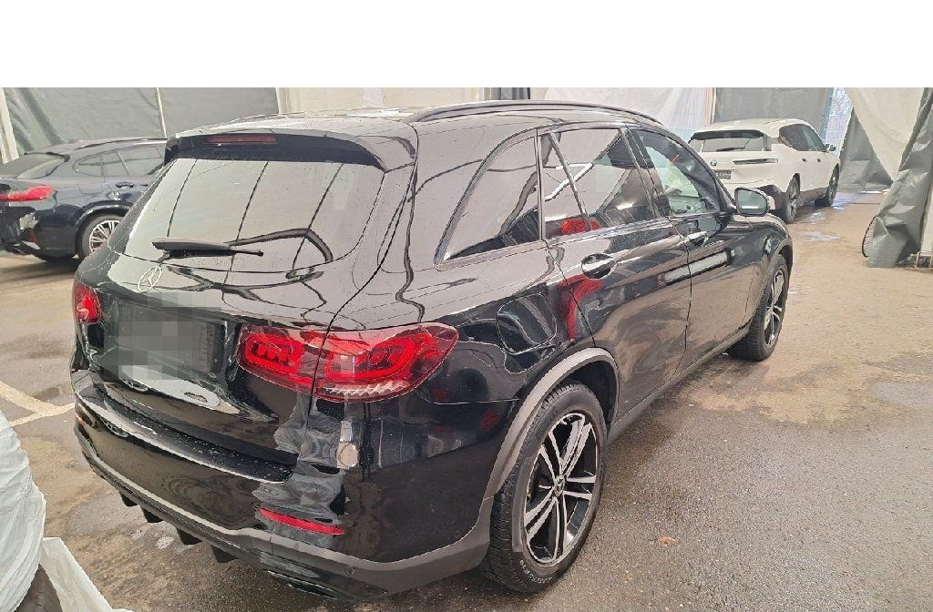 Mercedes-Benz GLC 300 d AMG Line 4Matic SpoSi ACC BLIS HuD foto 4
