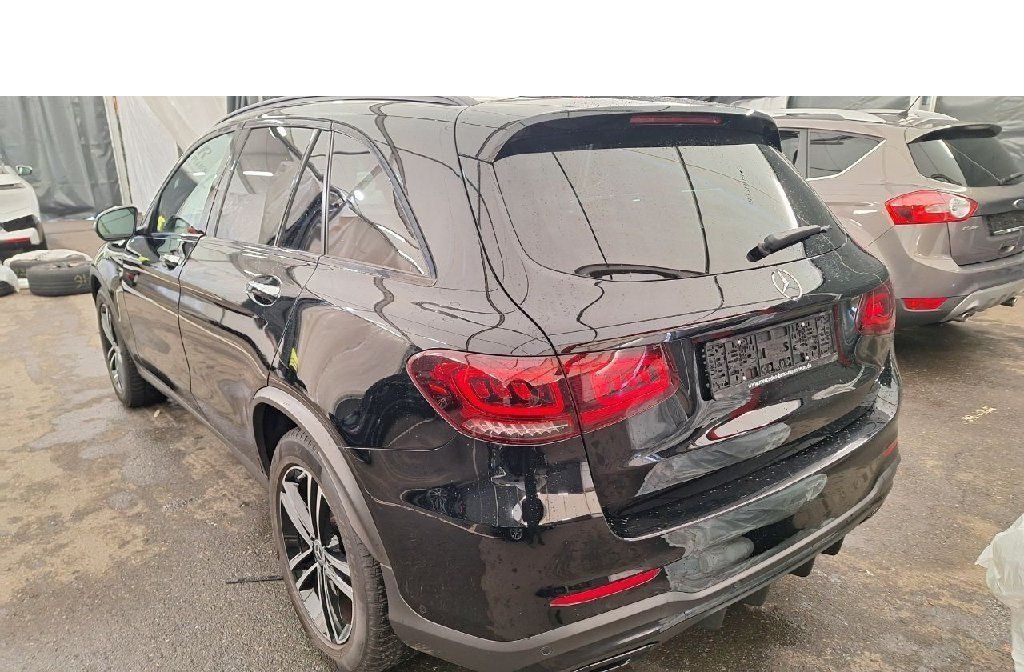 Mercedes-Benz GLC 300 d AMG Line 4Matic SpoSi ACC BLIS HuD foto 7