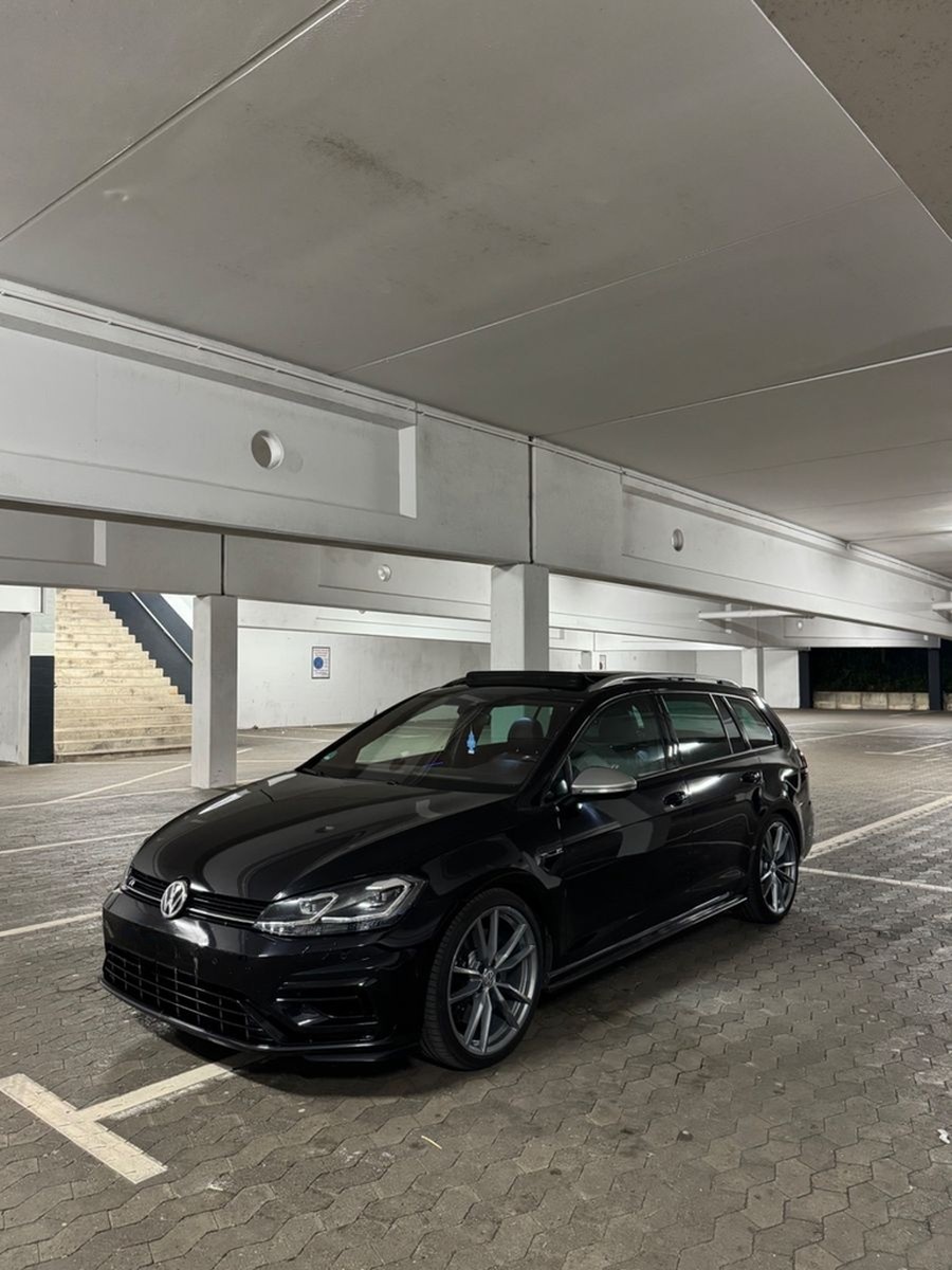 Volkswagen Golf 2.0 TSI DSG 4MOTION R Variant R (no OPF) foto 2