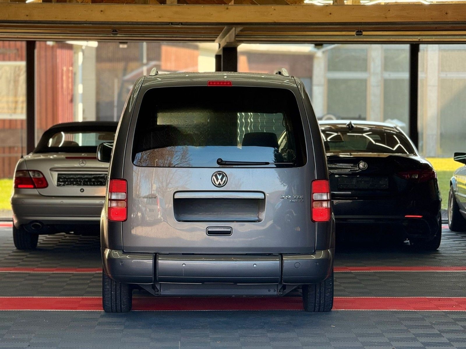 Volkswagen Caddy DSG Maxi Behindertengerecht-Elek.Sitz foto 42