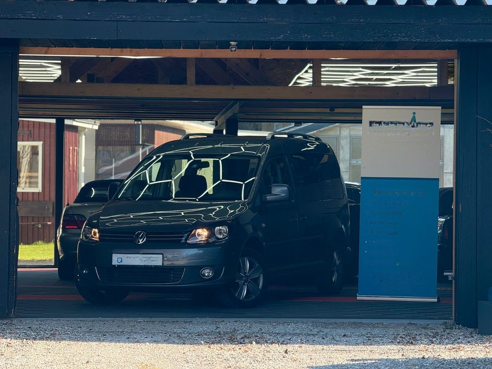 Volkswagen Caddy DSG Maxi Behindertengerecht-Elek.Sitz foto 7
