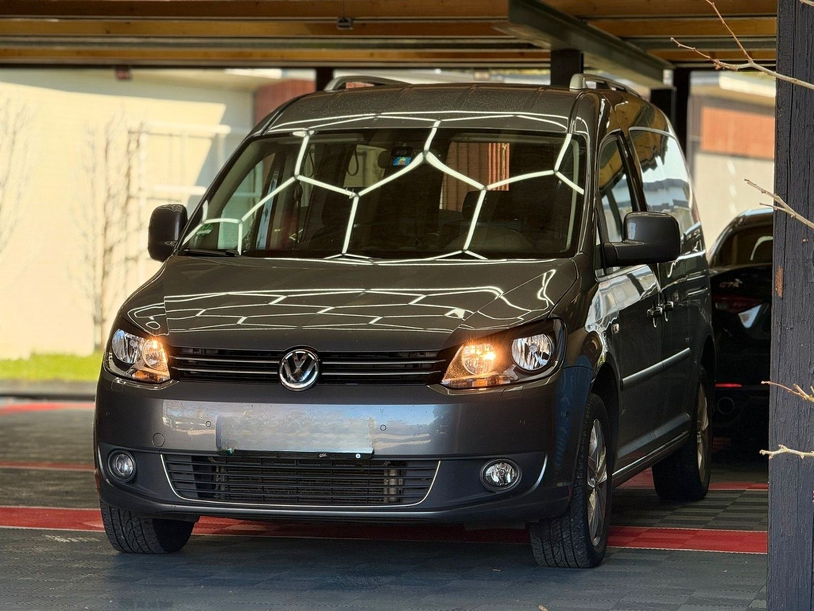 Volkswagen Caddy DSG Maxi Behindertengerecht-Elek.Sitz foto 9