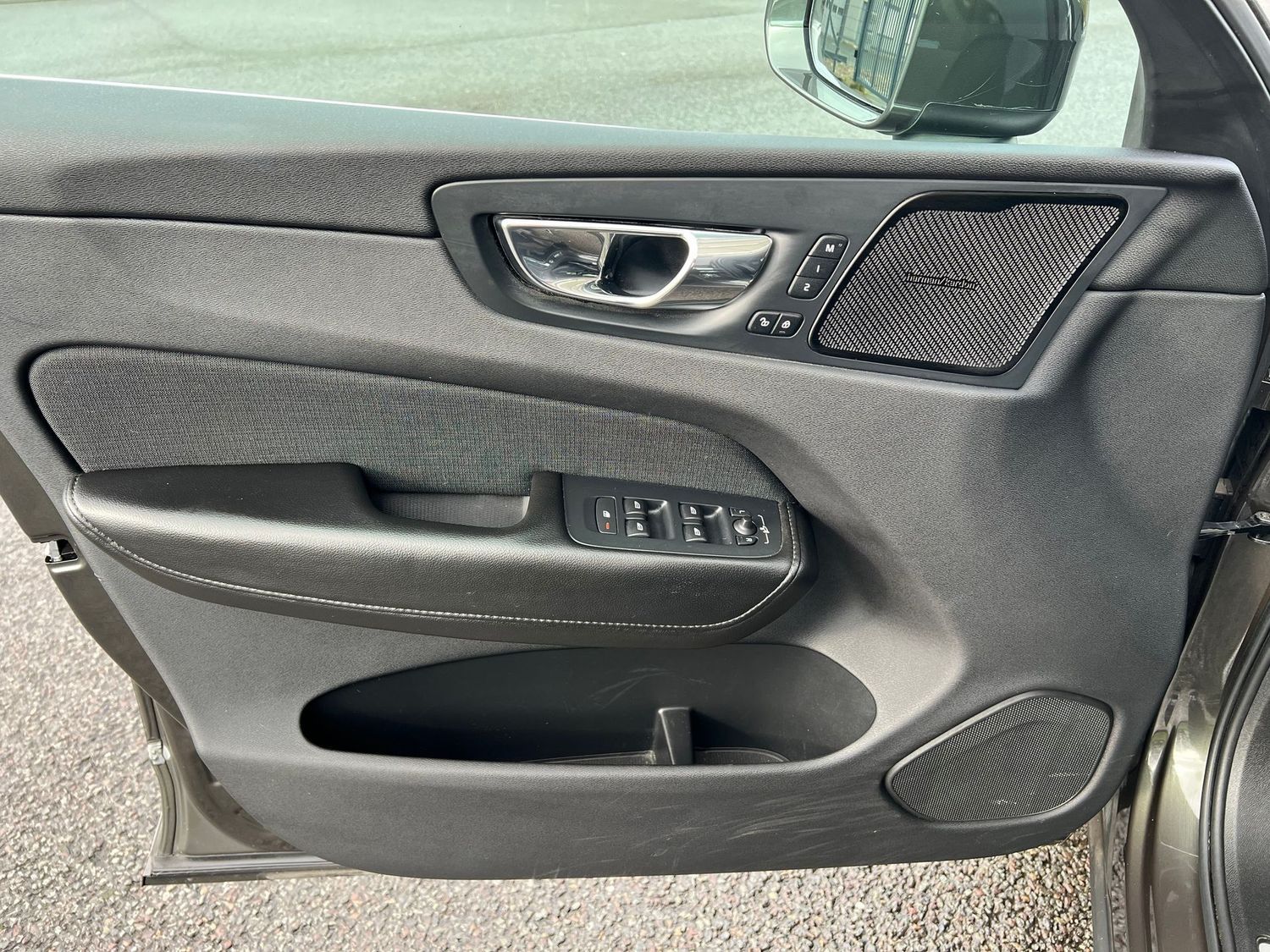 Volvo XC60 Momentum 2WD *AHK*LED*360°KAMERA*HARMAN*VIR foto 15