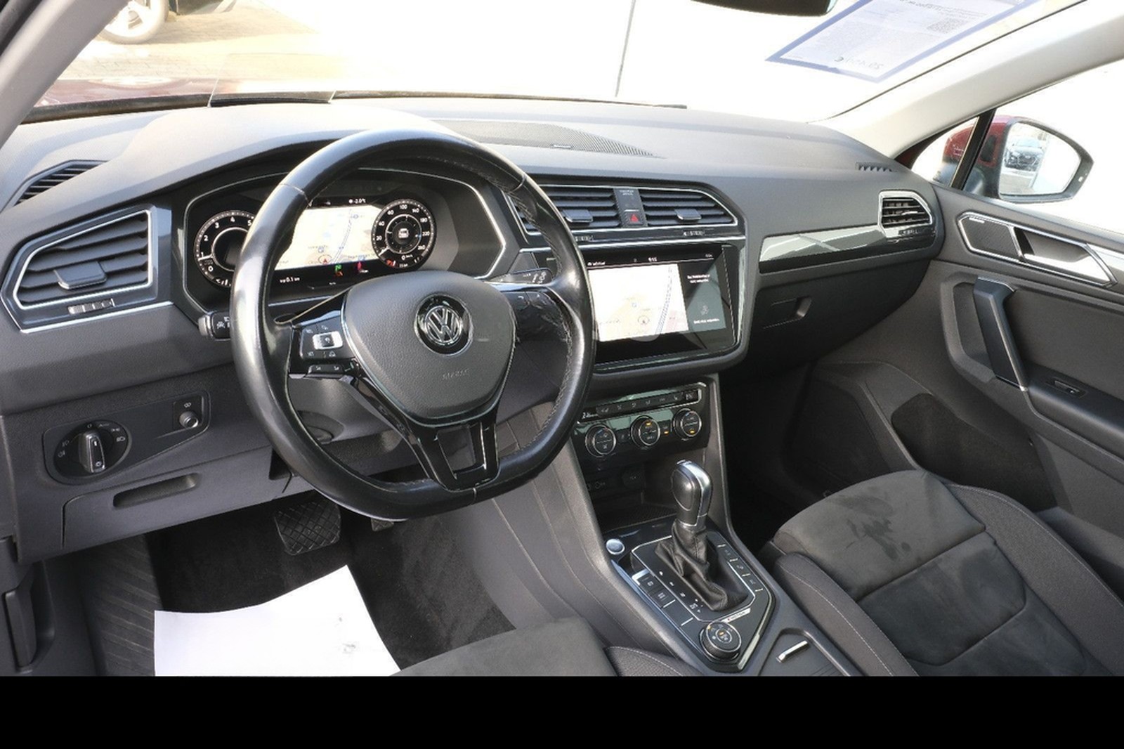 Volkswagen Tiguan 2.0 TSI DSG 4M. "R-Line"LED"AHK"StHz"VC" foto 18