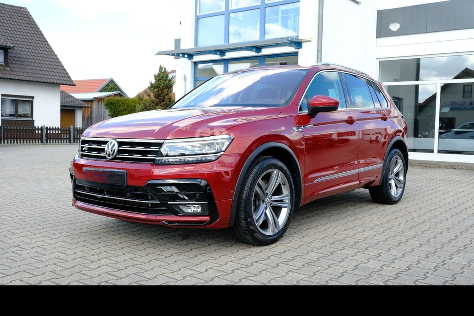 Volkswagen Tiguan 2.0 TSI DSG 4M. "R-Line"LED"AHK"StHz"VC" foto 3