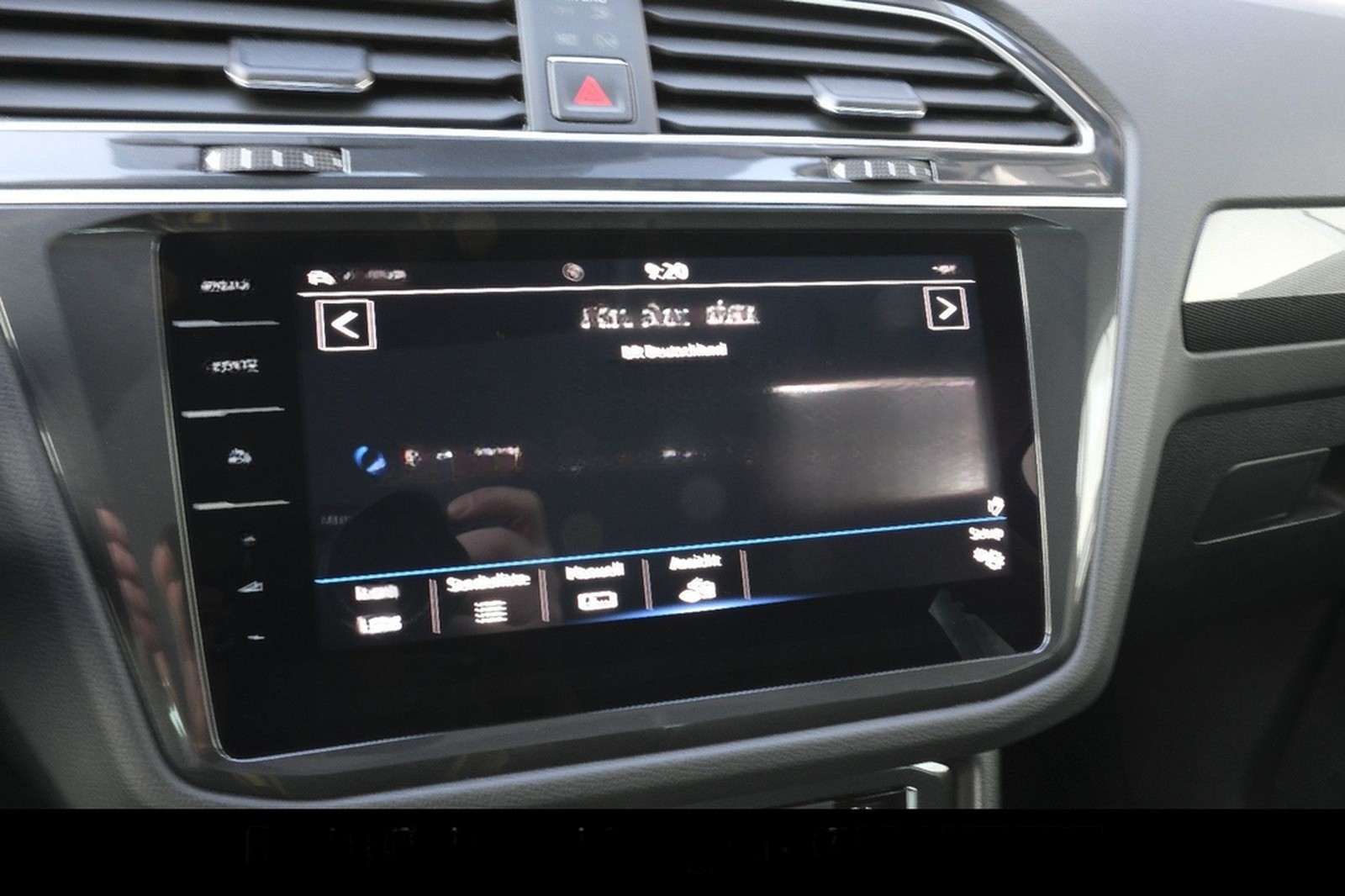 Volkswagen Tiguan 2.0 TSI DSG 4M. "R-Line"LED"AHK"StHz"VC" foto 43