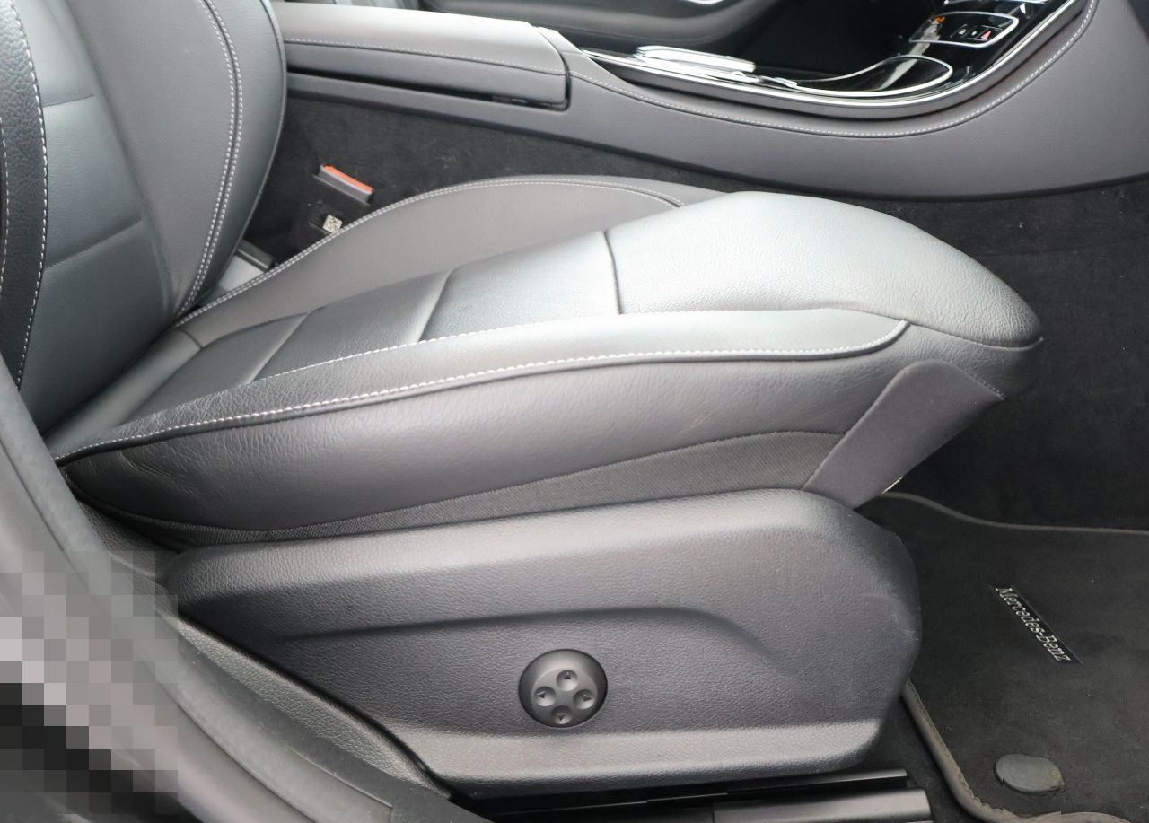 Mercedes-Benz E 300 de 4M T Avantgarde AHK HUD Night Pano 360° foto 18
