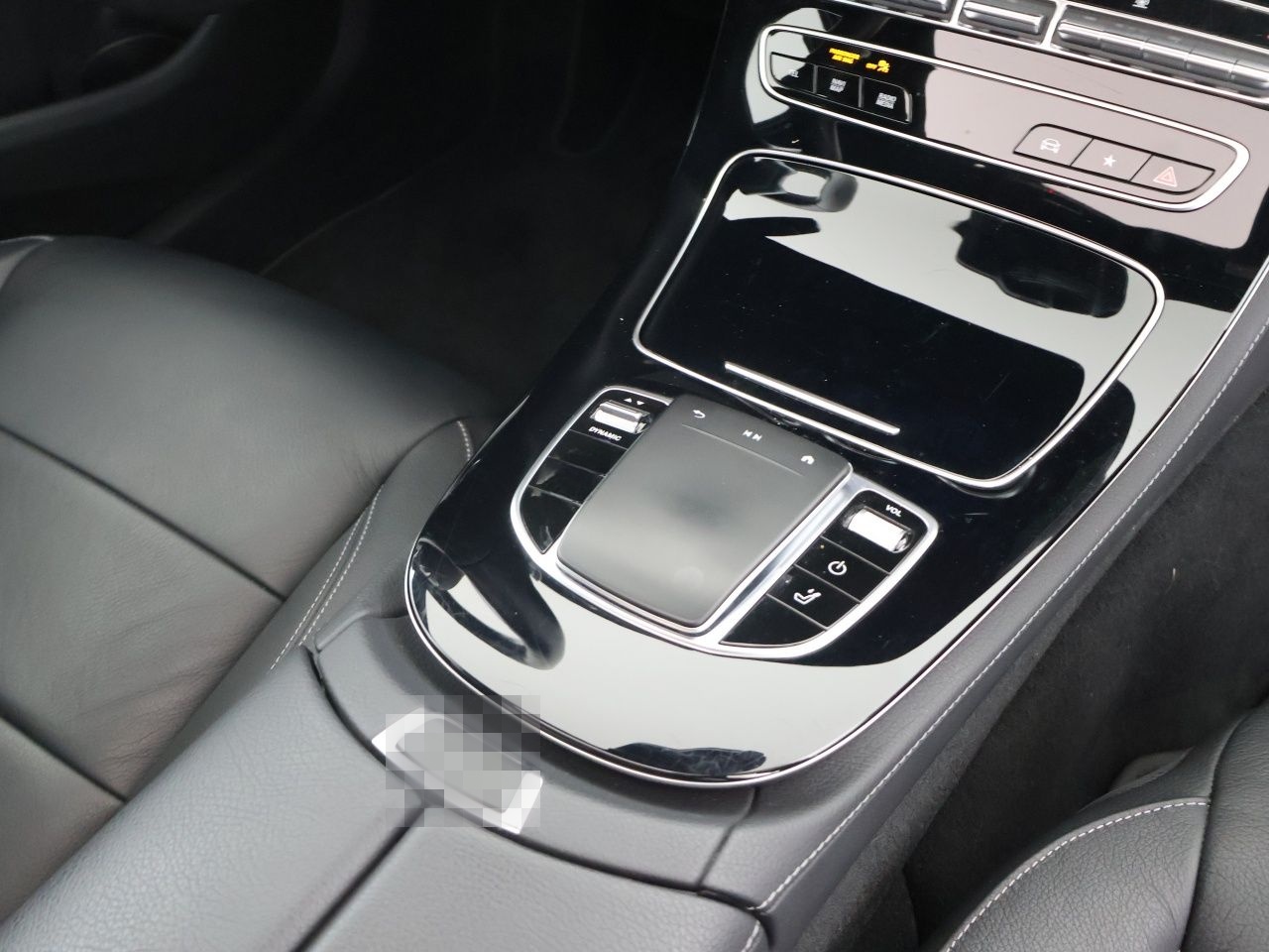 Mercedes-Benz E 300 de 4M T Avantgarde AHK HUD Night Pano 360° foto 20