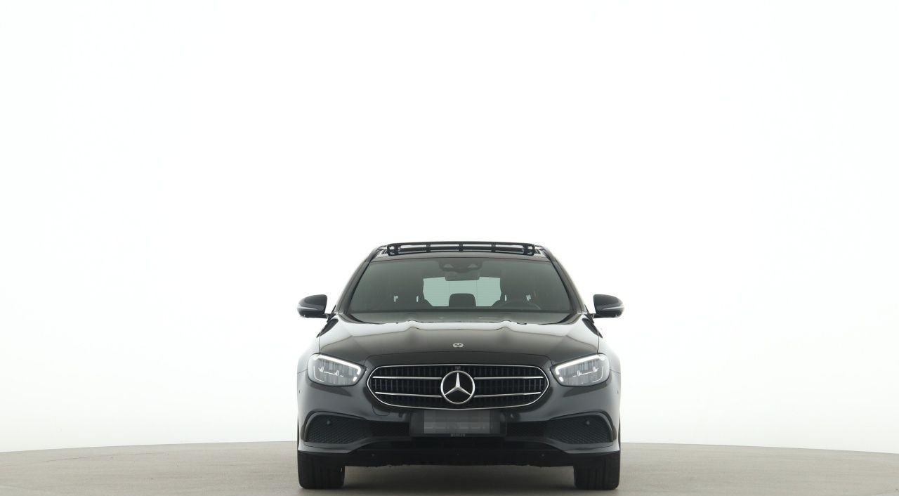 Mercedes-Benz E 300 de 4M T Avantgarde AHK HUD Night Pano 360° foto 3