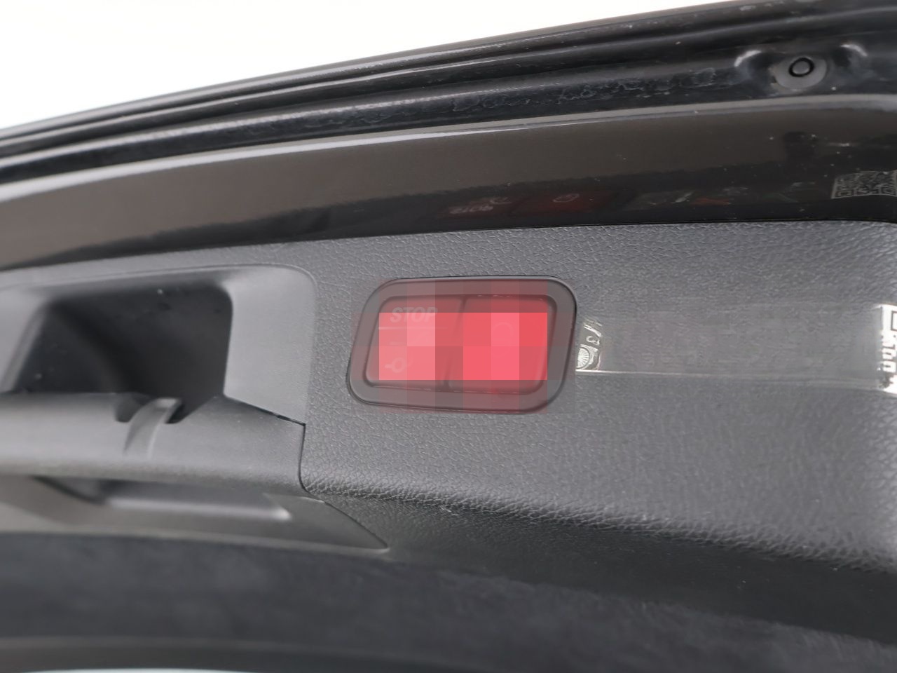 Mercedes-Benz E 300 de 4M T Avantgarde AHK HUD Night Pano 360° foto 24