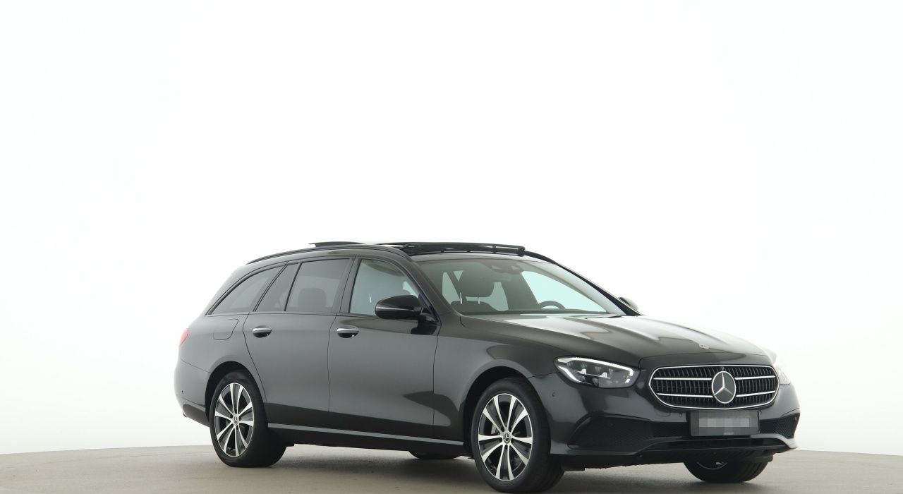 Mercedes-Benz E 300 de 4M T Avantgarde AHK HUD Night Pano 360° foto 9