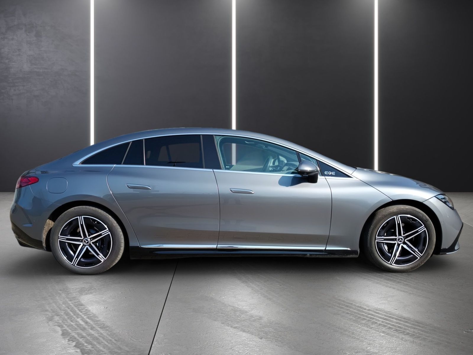 Mercedes-Benz EQE 300 Edition AMG Line BURMESTER+22KW LADEN+HI foto 3