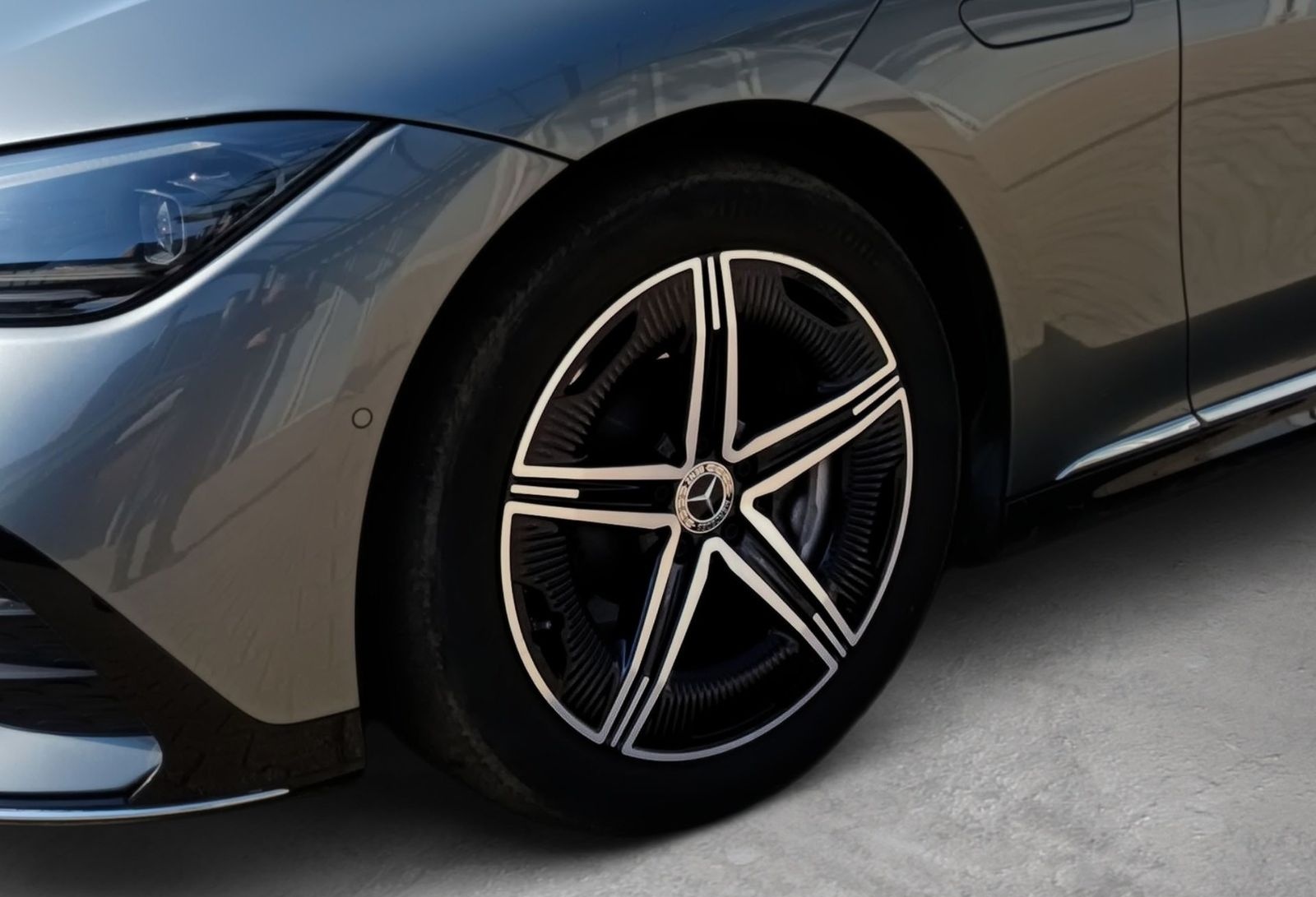 Mercedes-Benz EQE 300 Edition AMG Line BURMESTER+22KW LADEN+HI foto 9
