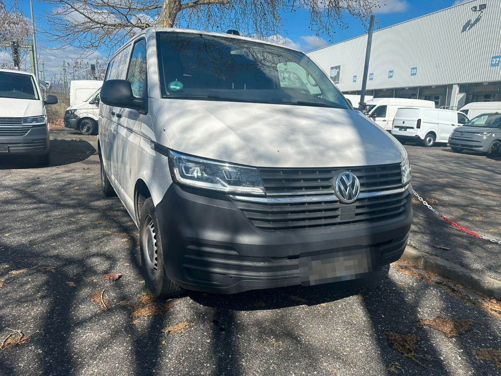 Volkswagen T6.1 Transporter DSG Navi LED ACC Flügeltür SHZ foto 13
