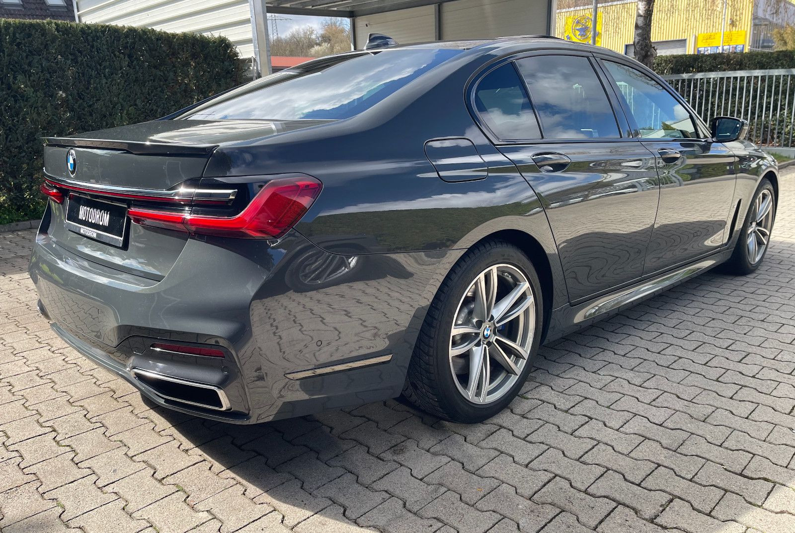BMW 730d KEYLESS SOFT HUD  LASER M-SPORT FACELIFT foto 7