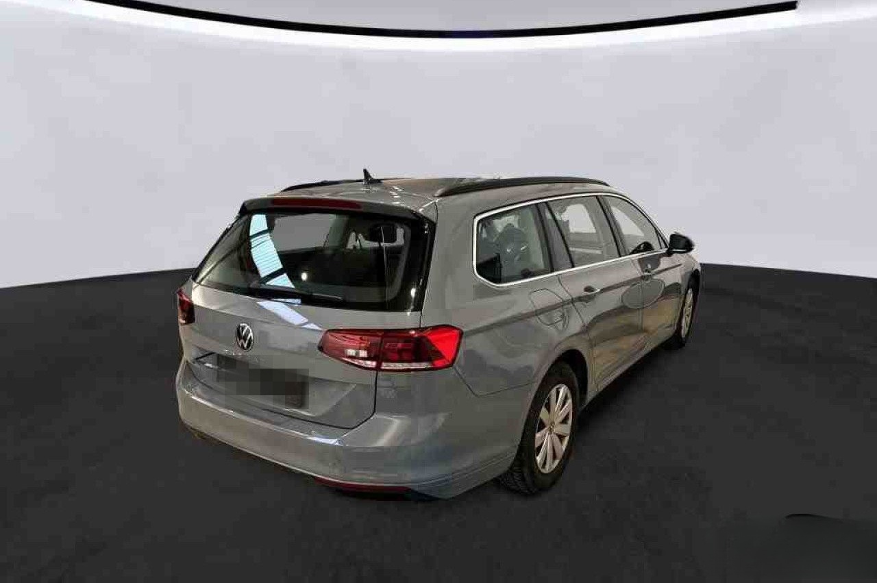 Volkswagen Passat Variant Business 2.0TDI DSG LED NAV AHK foto 3