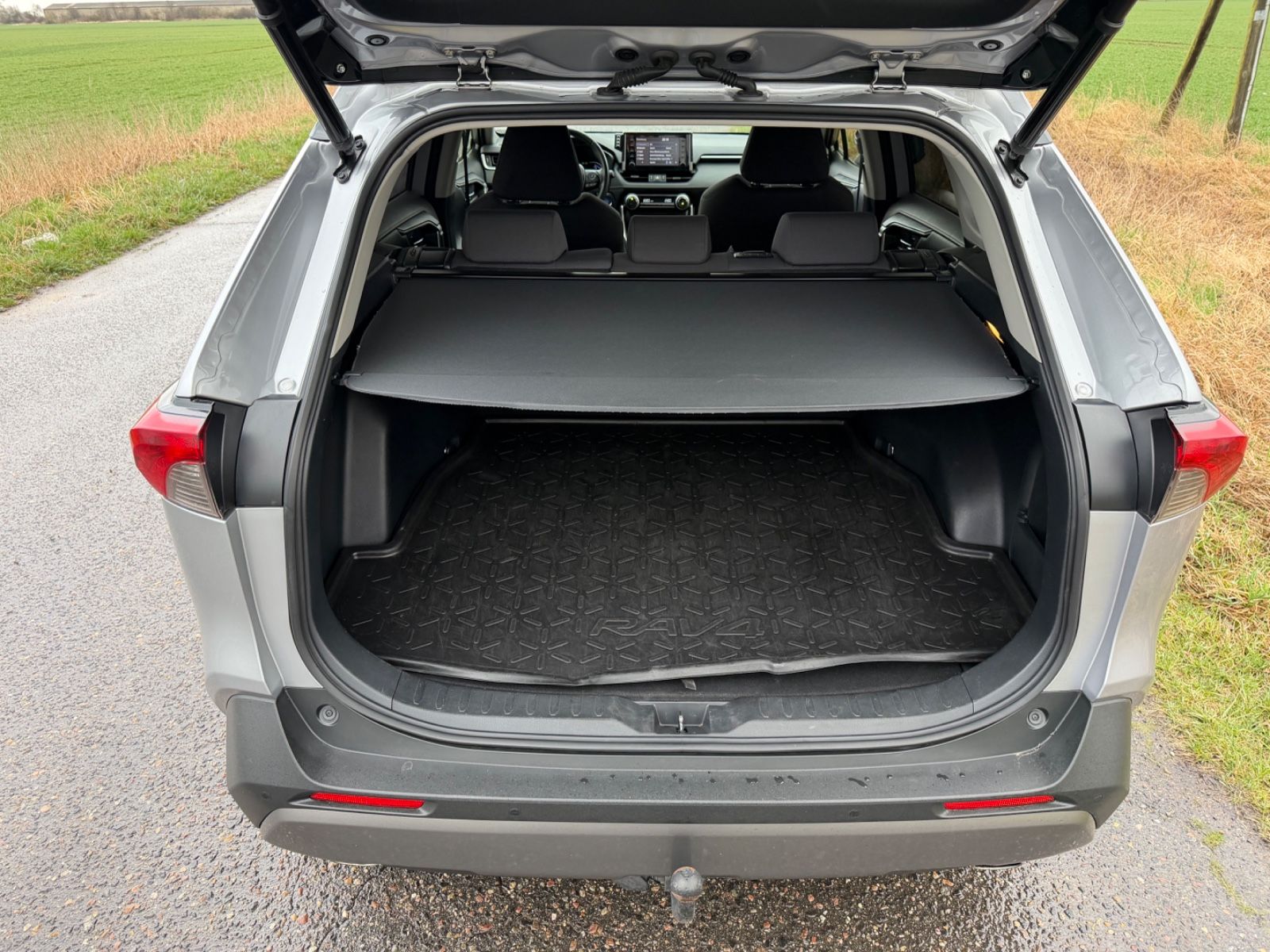 Toyota RAV 4 RAV4 Hybrid 4x2 Club foto 14