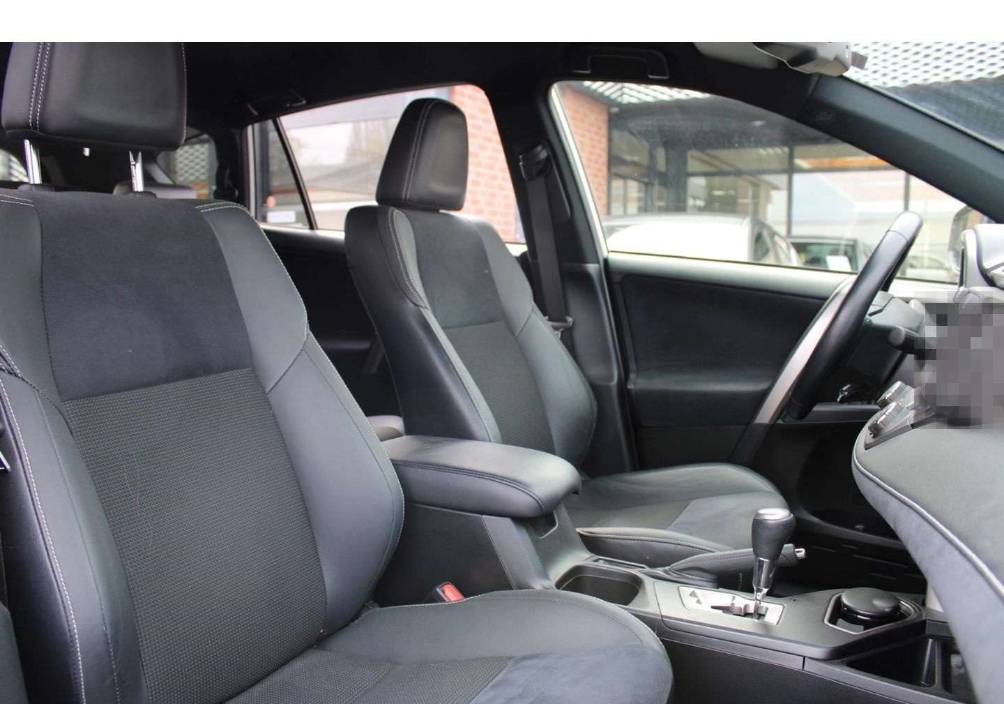 Toyota RAV 4 HYBRID+STYLE+SELECTION-EDTITION-S+GJ-RÄDER foto 11