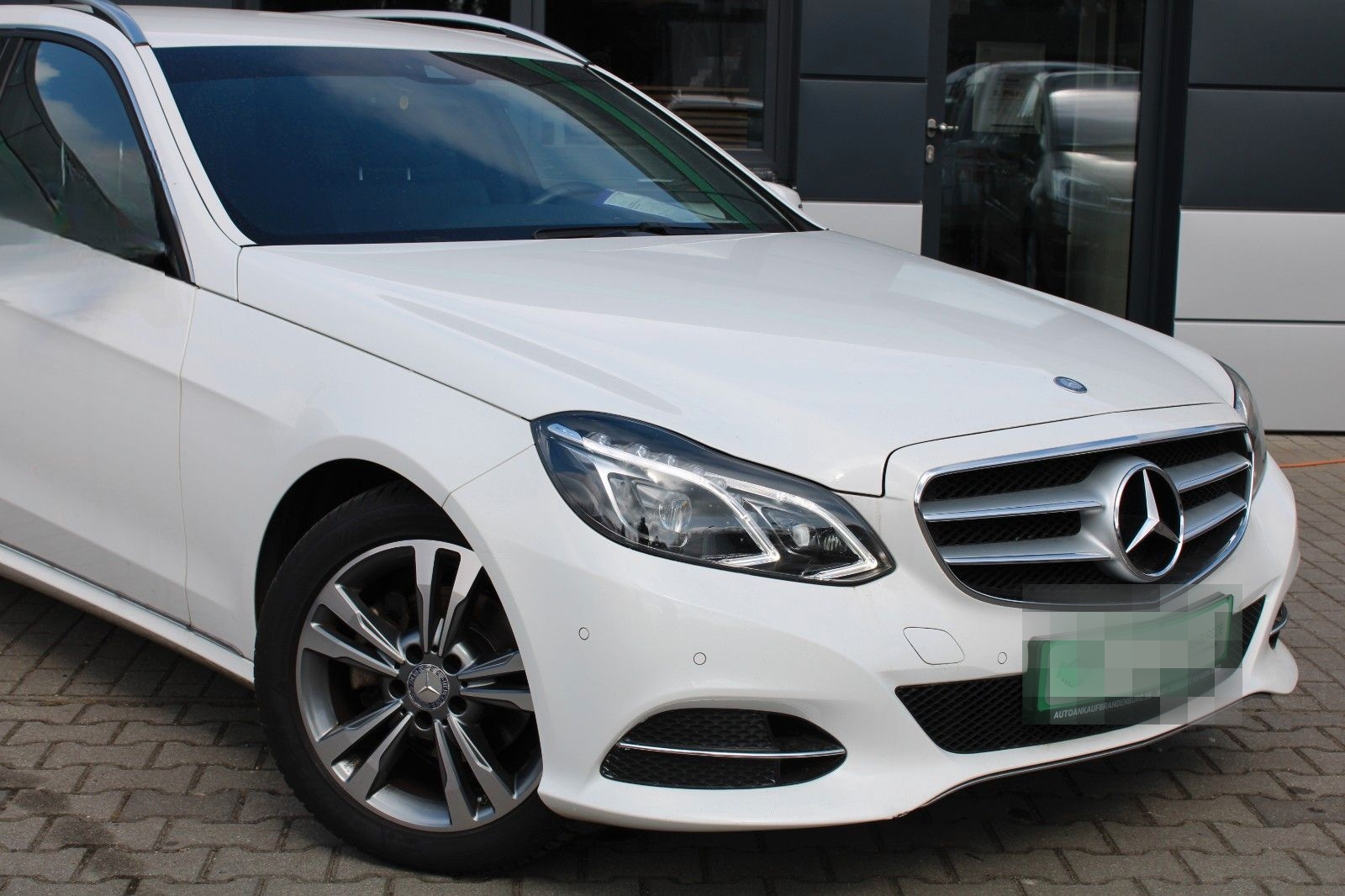 Mercedes-Benz E 200 T-Modell CGI BlueEff.*LED/SHZ/NAV* foto 5