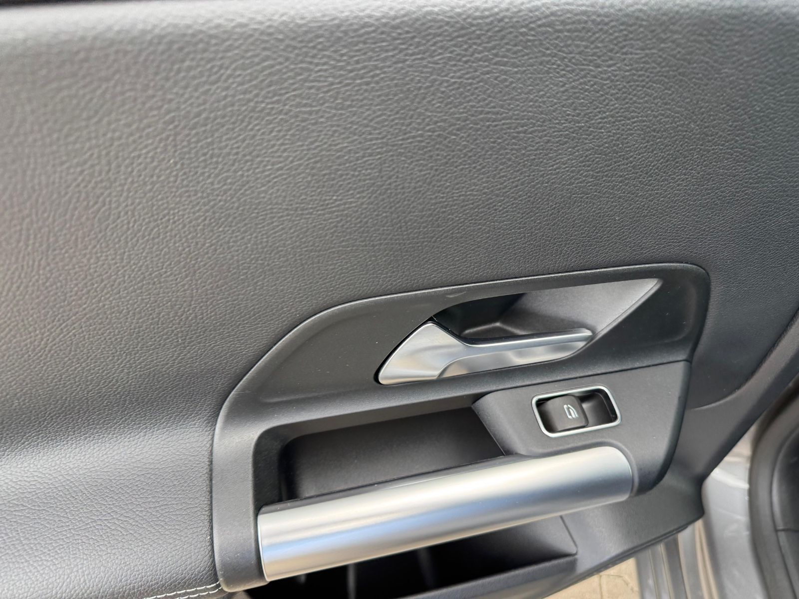 Mercedes-Benz B 200 B foto 24