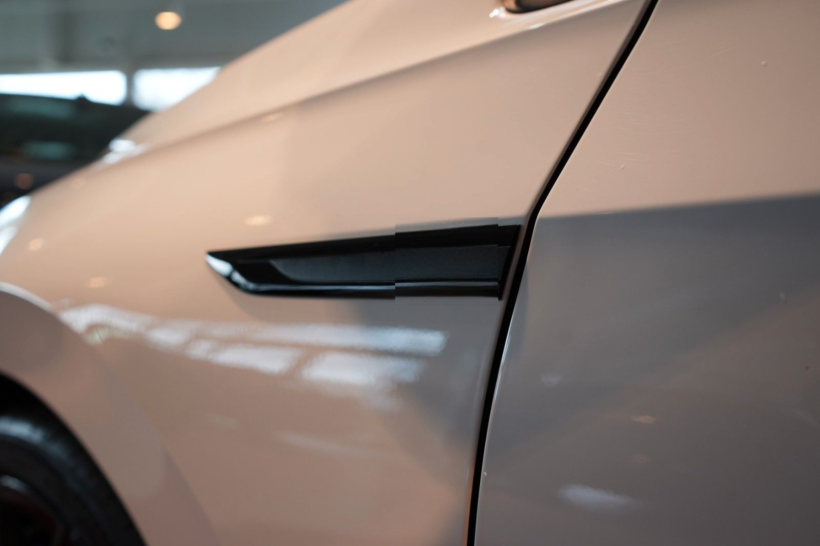 Volkswagen Golf 2.0 TSI 4Motion DSG R *LED*Virtual*Pano* foto 24