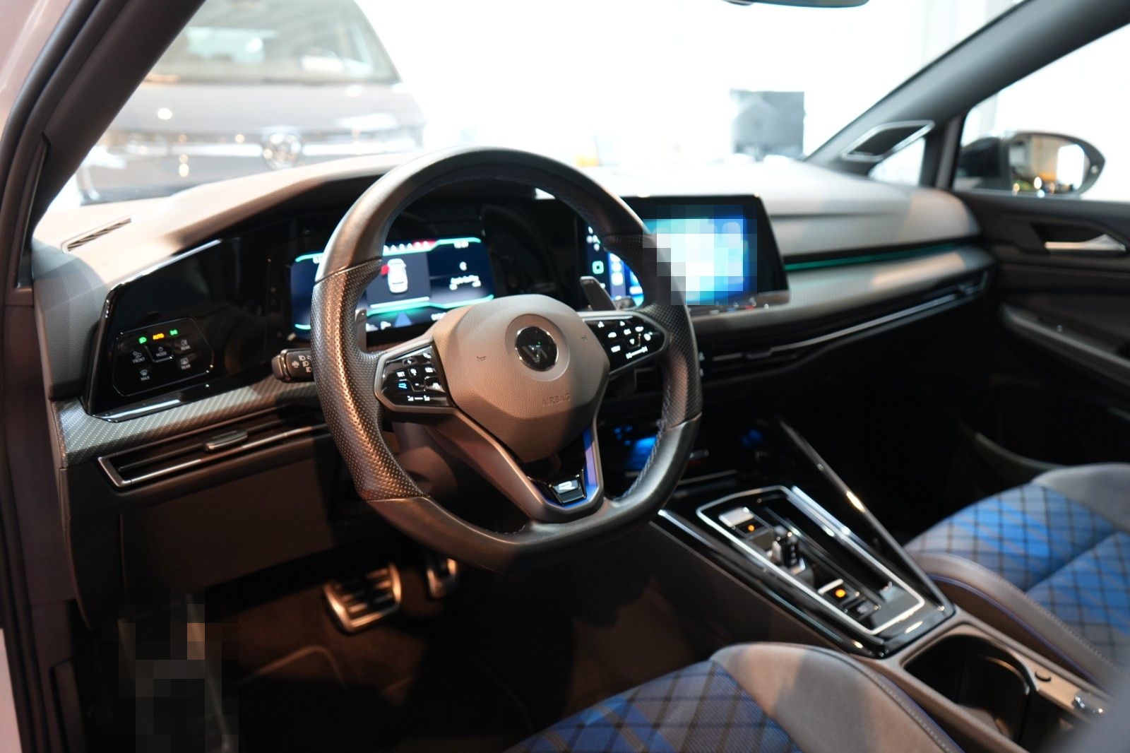 Volkswagen Golf 2.0 TSI 4Motion DSG R *LED*Virtual*Pano* foto 10